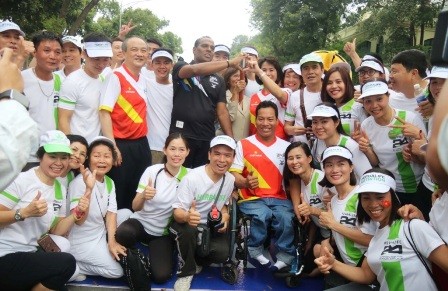 Việt Nam tổ chức Chương trình chạy tiếp sức hưởng ứng Sea Games 29 và Para Games 9  - ảnh 3